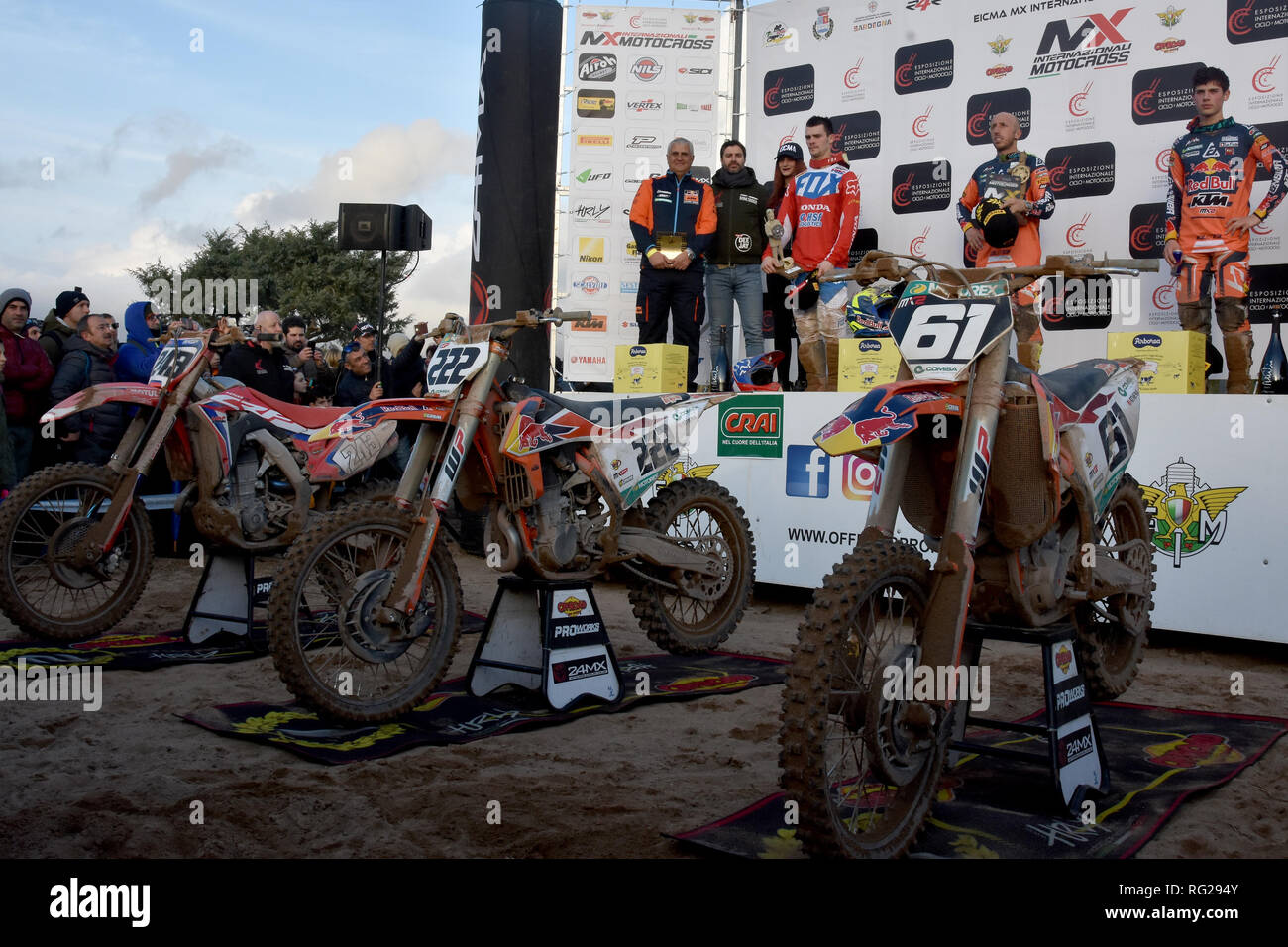 Foto LaPresse/Tocco Alessandro 20/01/2019 Cagliari(Italia) Motocross Sport INTERNAZIONALI D'Italia Motocross 2019 Crossodromo Le Dune Riola Sardo Nella foto:Premiazione MX1 Supercampione Banque D'Images