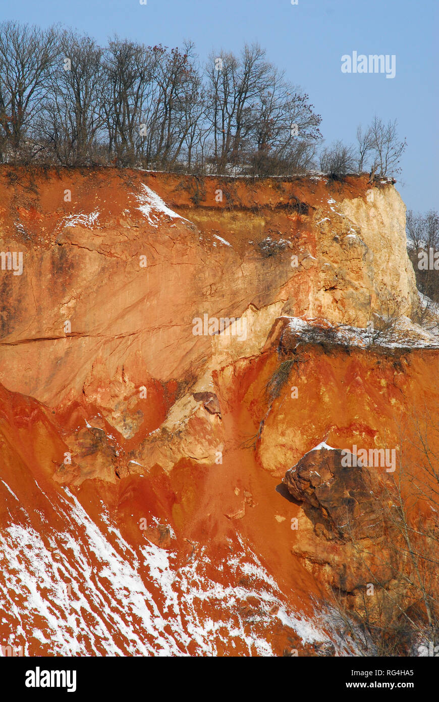 Ancienne mine de bauxite dans la région de Gant, la Hongrie. Bauxitbánya  Gánton régi, Magyarország Photo Stock - Alamy