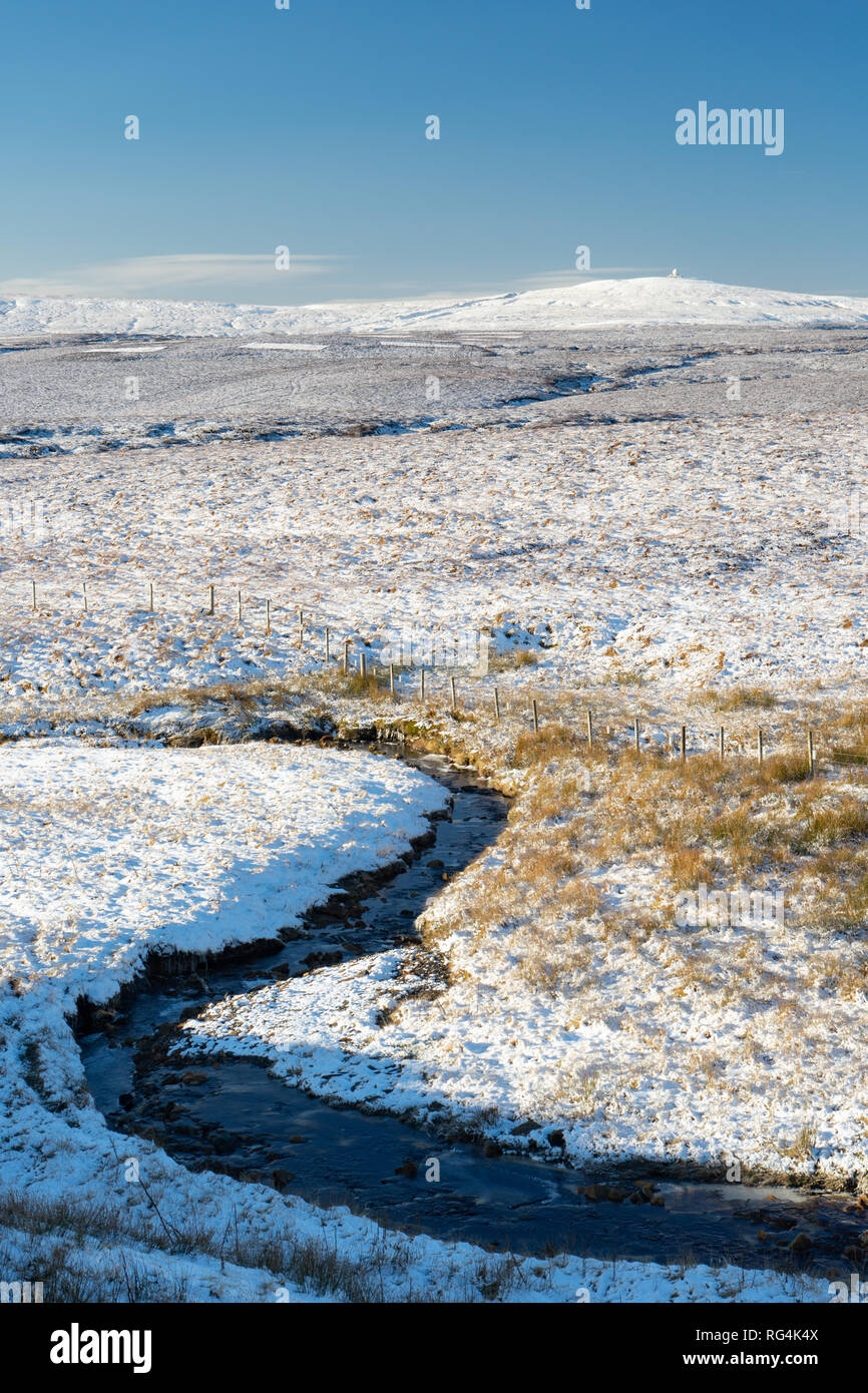 Vue à travers la lande en hiver, sur la frontière de Durham/Cumbria Banque D'Images