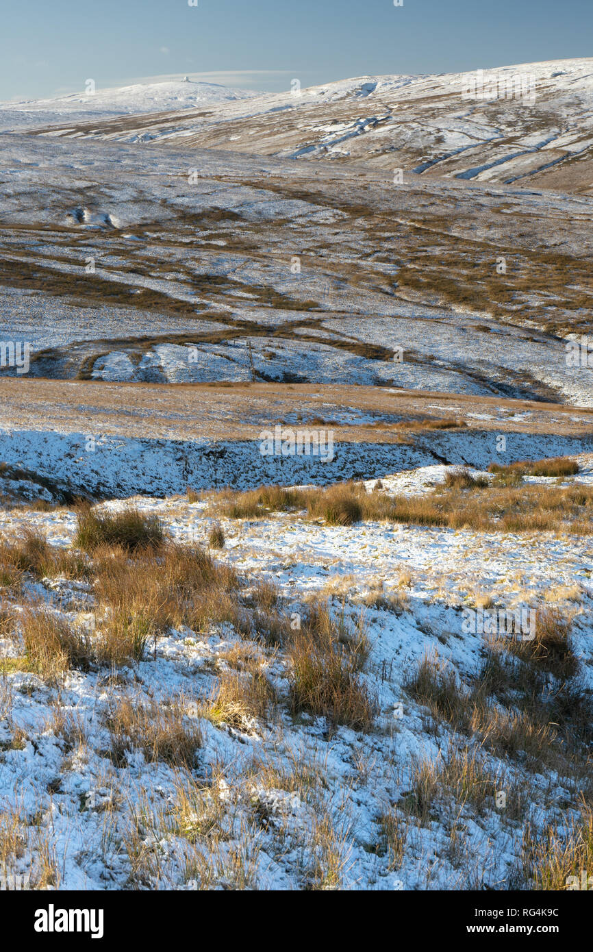 Vue à travers la lande en hiver, sur la frontière de Durham/Cumbria Banque D'Images