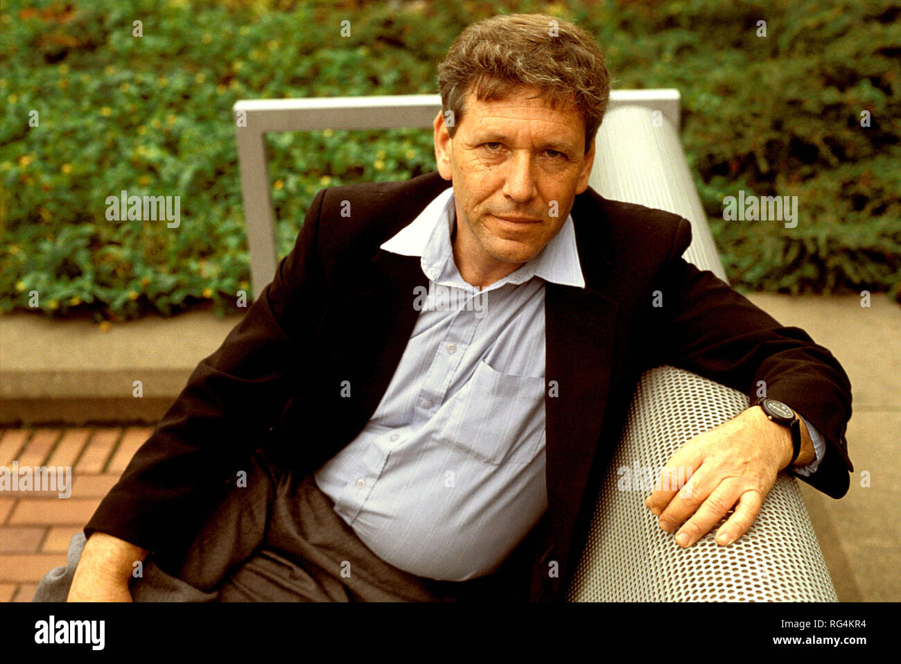 En vedette : Amos Oz Amos Oz Quand : 24 Sep 2003 Credit : IPA/WENN.com **Uniquement disponible pour publication au Royaume-Uni, USA, Allemagne, Autriche, Suisse** Banque D'Images