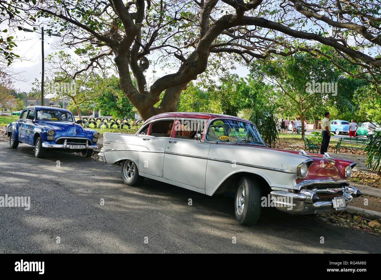 La HAVANE, CUBA -Vintage Classic voitures américaines servant de taxi à La Havane, capitale de Cuba. Banque D'Images