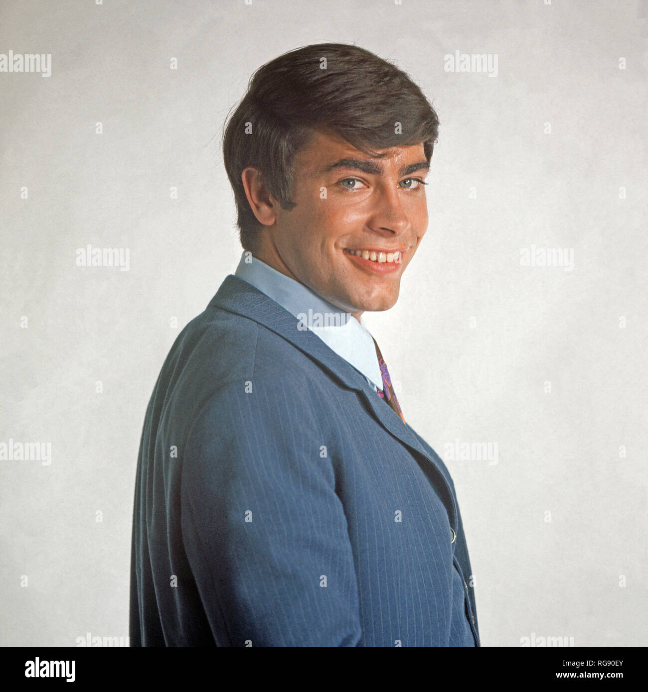 Acteurs et Actrices und der Deutsche Schlagersänger Roy Black, Deutschland 1966. Schlager allemand, chanteur et acteur Roy Black, Allemagne 1966. Banque D'Images