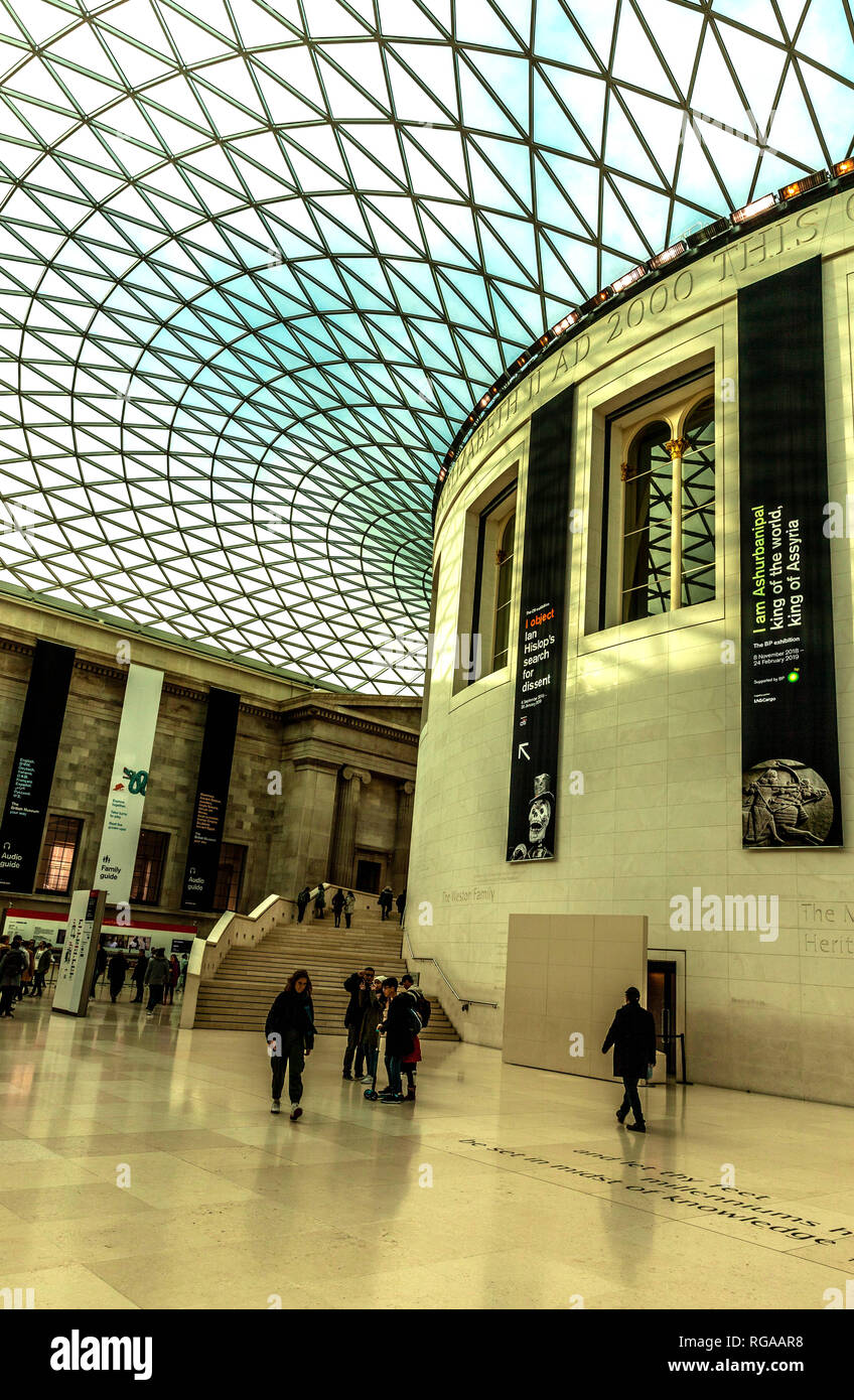 La Queen Elizabeth II Great Court, British Museum, Bloomsbury, London, England, UK. Banque D'Images