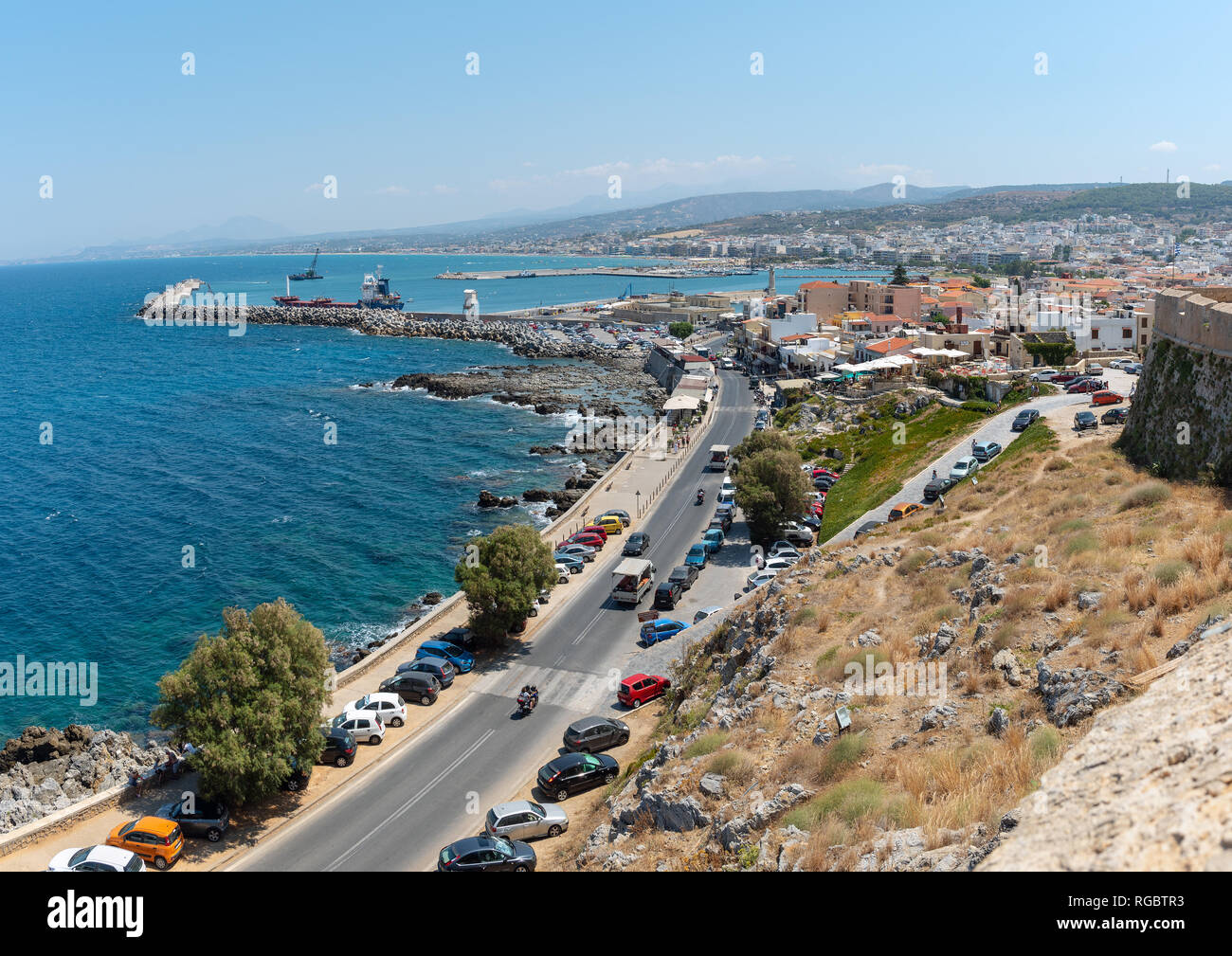 Vue aérienne sur la côte de la ville de Rethymno, Crète, Grèce Banque D'Images