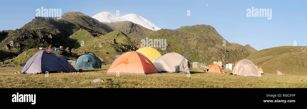 La Russie, la vallée de Baksan, Caucase, mont Elbrouz Base Camp Banque D'Images