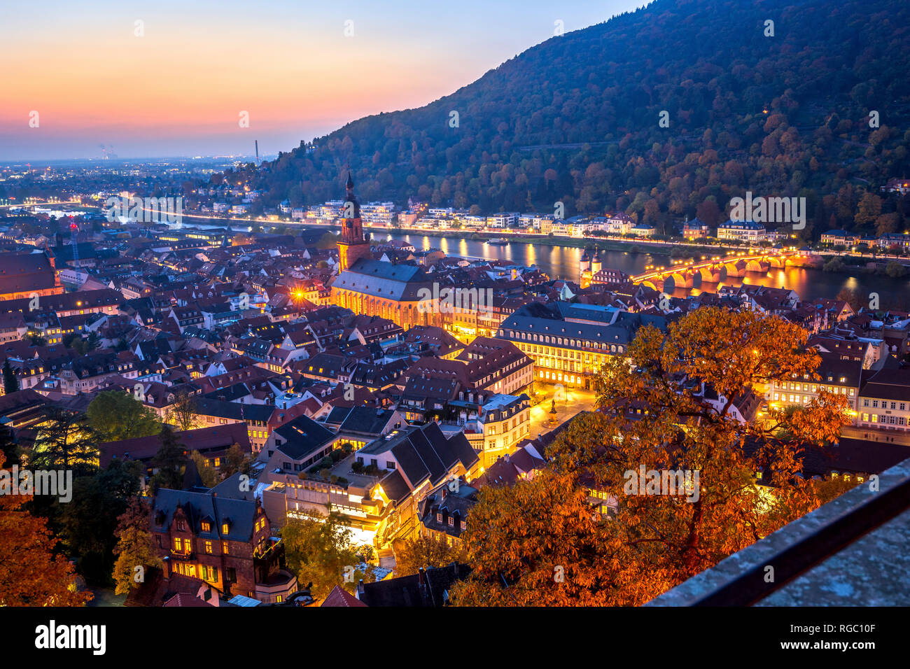 Allemagne, Heidelberg, Bade-Wurtemberg, vue sur la ville au coucher du soleil Banque D'Images