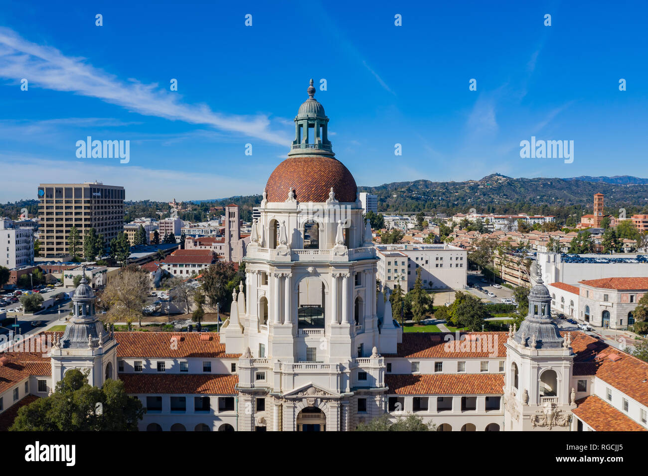 Vue aérienne de l'Hôtel de Ville de Pasadena célèbre à Los Angeles County, Calfornia Banque D'Images