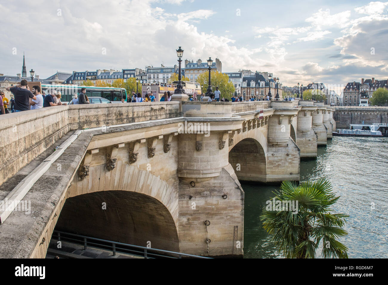 La Seine, Paris, France - Voyage d'Europe -le 15 octobre 2018 Banque D'Images