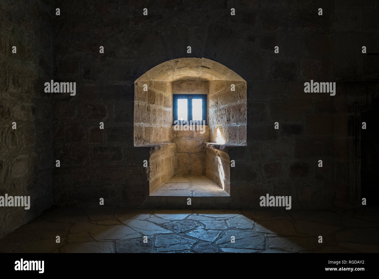 Une fenêtre s'alsove au château de colosse à Chypre. Banque D'Images