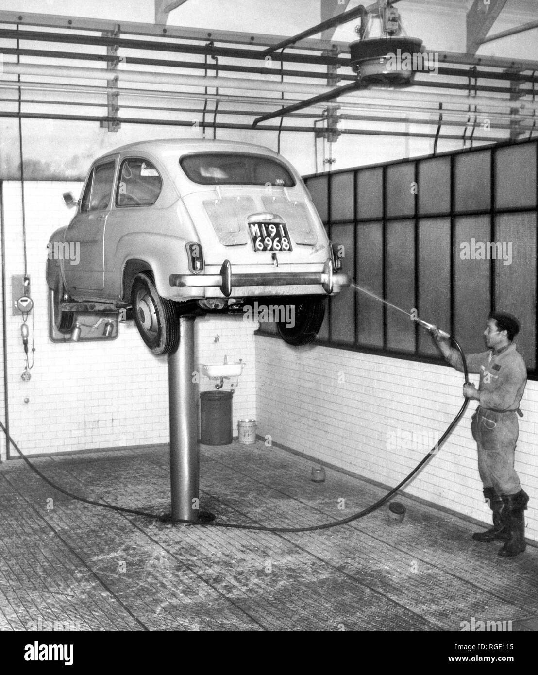 Lavage de voiture, 1966 Banque D'Images