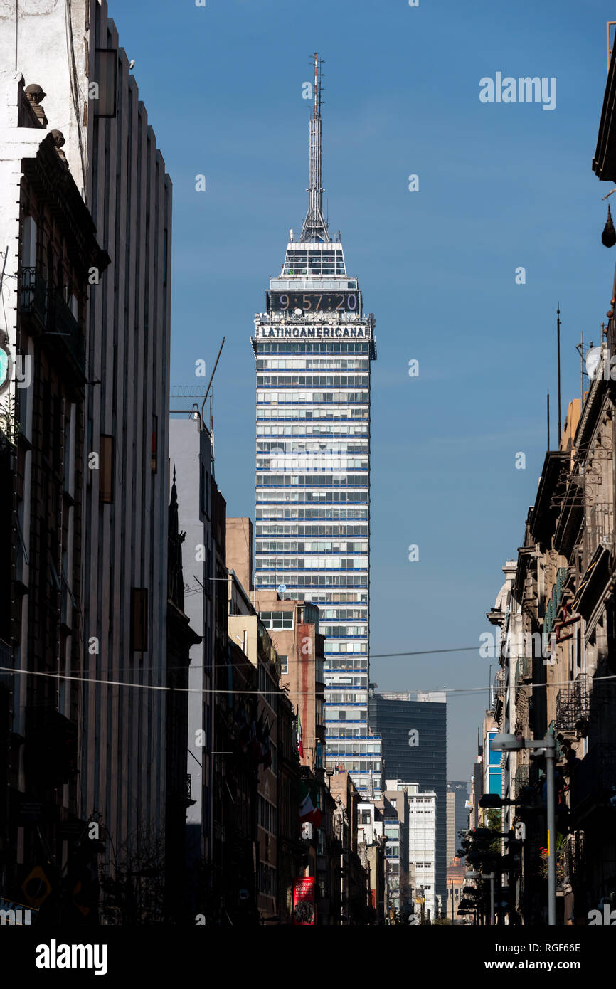 La Torre Latinoamericana, au centre-ville de Mexico Banque D'Images