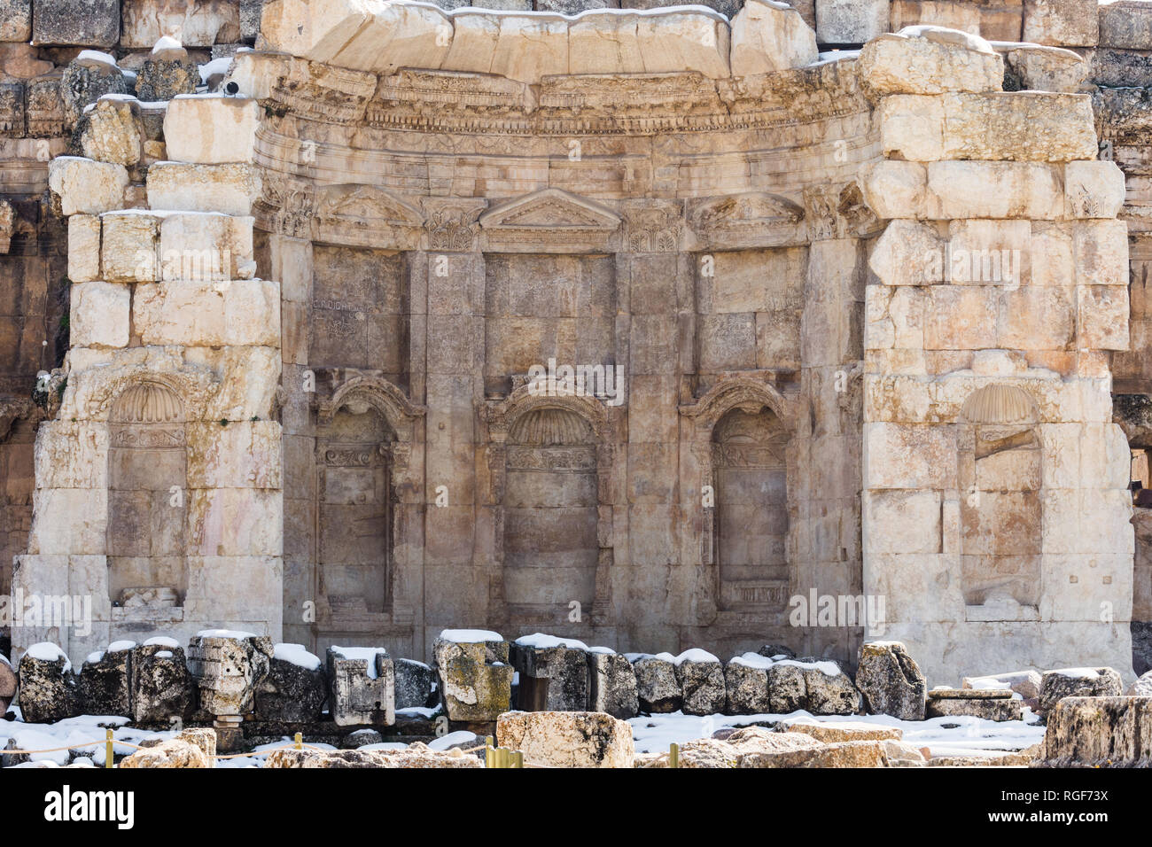 Portique sud de la grande cour, Héliopolis vestiges romains, de Baalbek, au Liban Banque D'Images