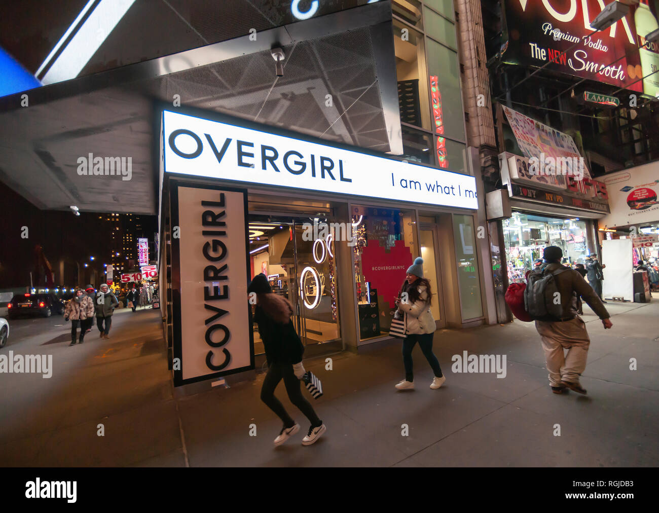 Coty beauty et faire du CoverGirl up store à Times Square à New York le mardi, Janvier 22, 2019. (Â© Richard B. Levine) Banque D'Images