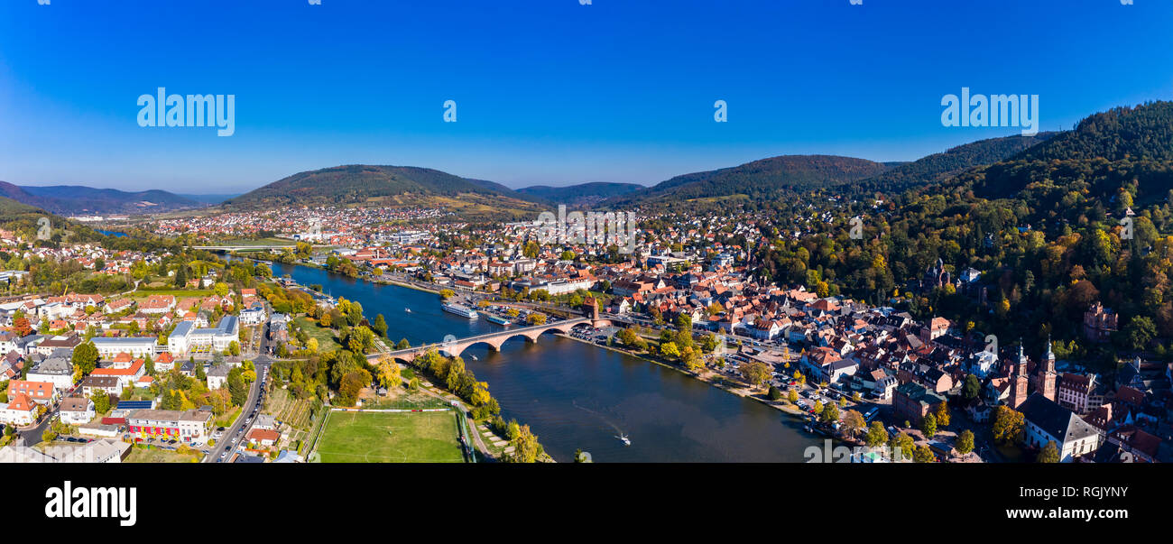 Allemagne, Bavière, Miltenberg, principale rivière, vue panoramique Banque D'Images