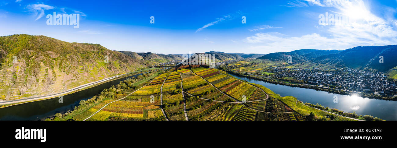 Allemagne, Rheinland-pfalz, Cochem-Zell, Bremm, Vue Panoramique de la boucle de la Moselle et Moselle Banque D'Images