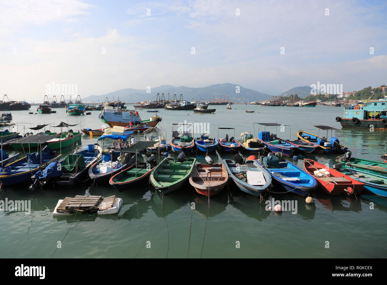 Cheung Chau Island, Port, bateaux de pêche, de Hong Kong, Chine, Asie Banque D'Images