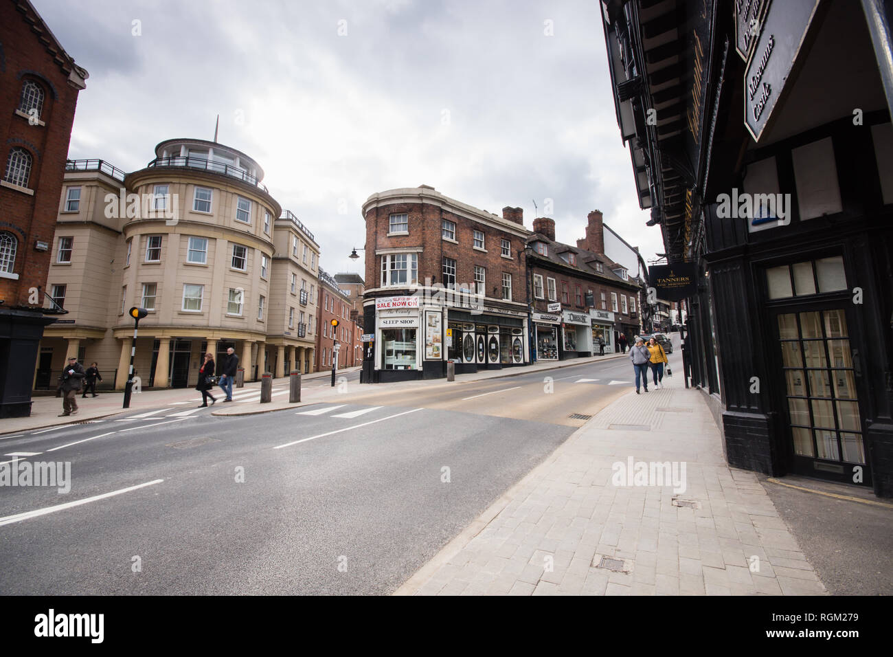 Wyle Cop, dans le centre d'une ville historique de Shrewsbury en Angleterre datant de la période médiévale Banque D'Images
