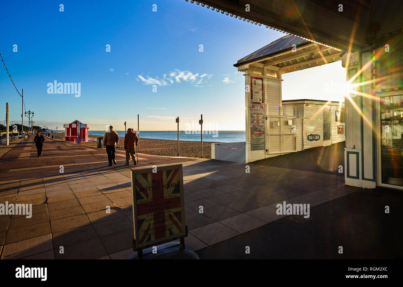 L'entrée de la jetée de Southsea avec étoile scintillante Banque D'Images