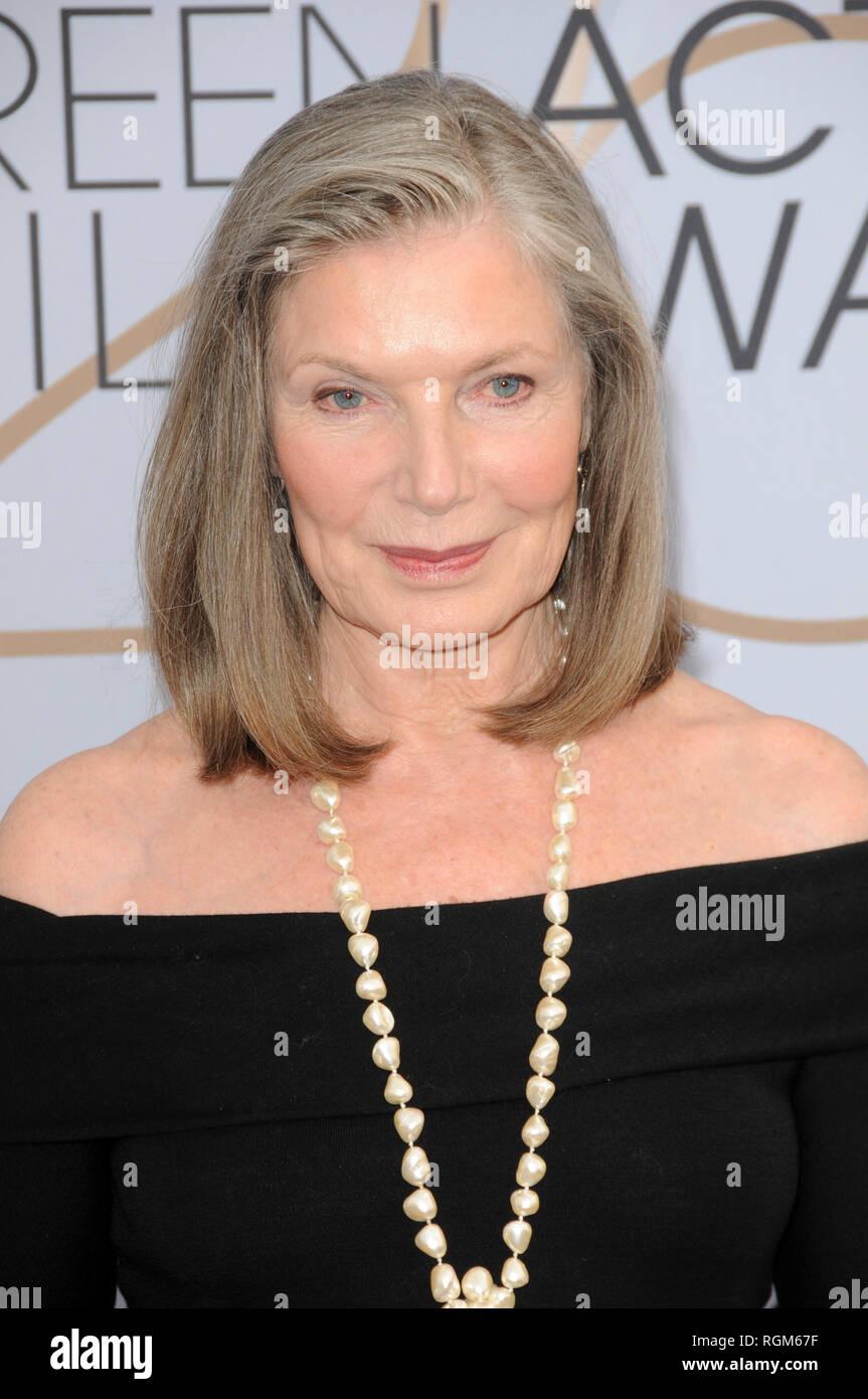 Los Angeles Ca Usa 27 Jan 19 Los Angeles Jan 27 Susan Sullivan A La 25e Remise Annuelle Des Screen Actors Guild Awards Au Shrine Auditorium Le 27 Janvier 19 Los Angeles Ca Usa 27 Jan 19 Los Angeles Jan 27 Susan Sullivan A La 25e Remise Annuelle Des Screen Actors Guild Awards Au Shrine Auditorium Le 27 Janvier 19