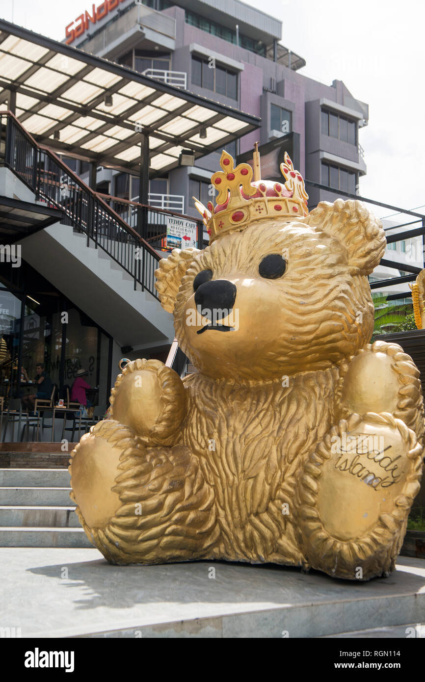 datant Merrythought Bears