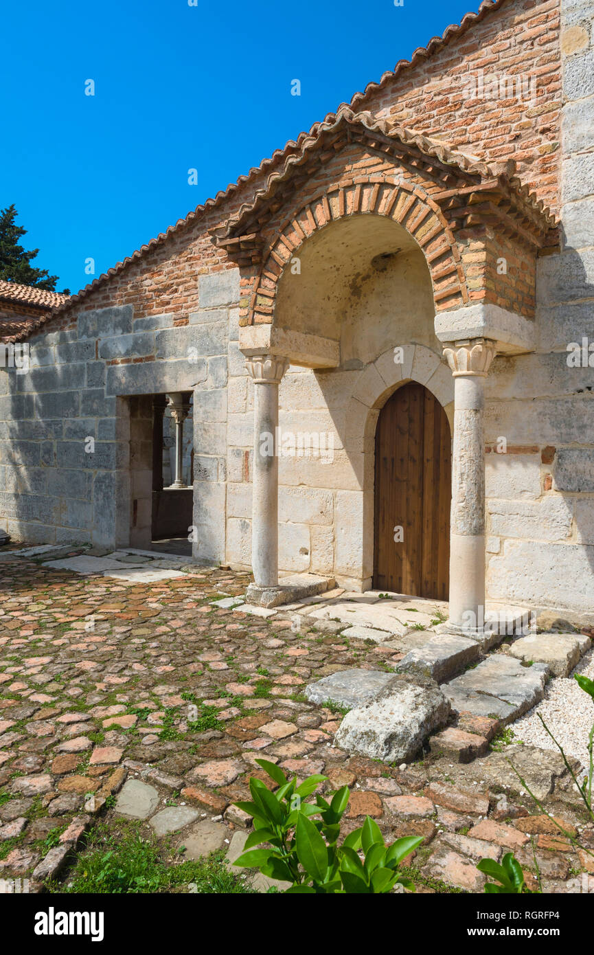 Abbaye byzantine de Pojan, Saint Mary Église orthodoxe et monastère, Parc archéologique d'Apollonia, l'Illyrie, Village Pojani, Albanie Banque D'Images