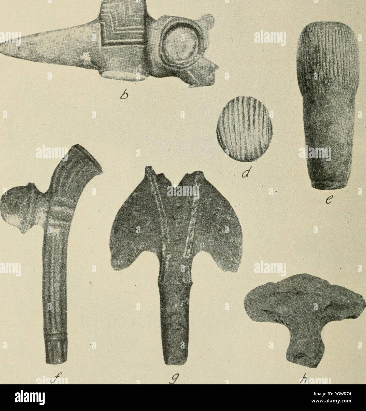 . Bulletin. De l'ethnologie. c. Planche 14.-Stone artifacts from Costa Rica et le Nicaragua, a, b, têtes de club, Péninsule de Nicoya, Costa Rica ; c, disque, Costa Rica ; d, e, l'écorce fouets, les Fila- delfia, Costa Rica ; f-h, axes. (Durée d'/, 12,5 in. (31.5 cm.) ; longueur de g, 8 in. (20.2cm.);hauteurde/i, de l'étain. (17.8 cm.).) (Après Lothrop, 1926 b, le pis. 10-12.). Veuillez noter que ces images sont extraites de la page numérisée des images qui peuvent avoir été retouchées numériquement pour plus de lisibilité - coloration et l'aspect de ces illustrations ne peut pas parfaitement ressembler à l'œuvre originale.. Smithsonian Institution. Bureau international de l'Amer Banque D'Images