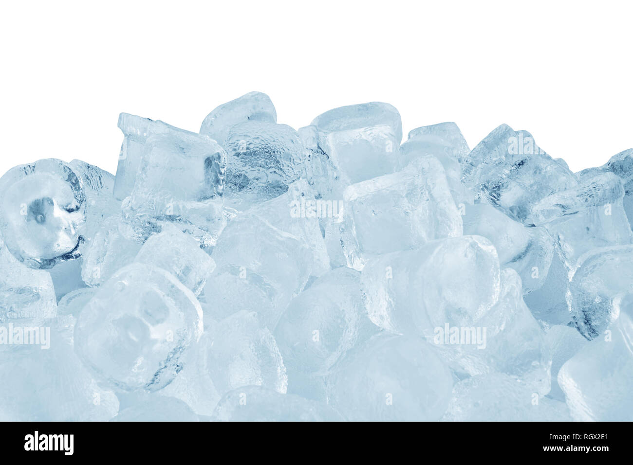 Des cubes de glace isolé sur fond blanc Banque D'Images
