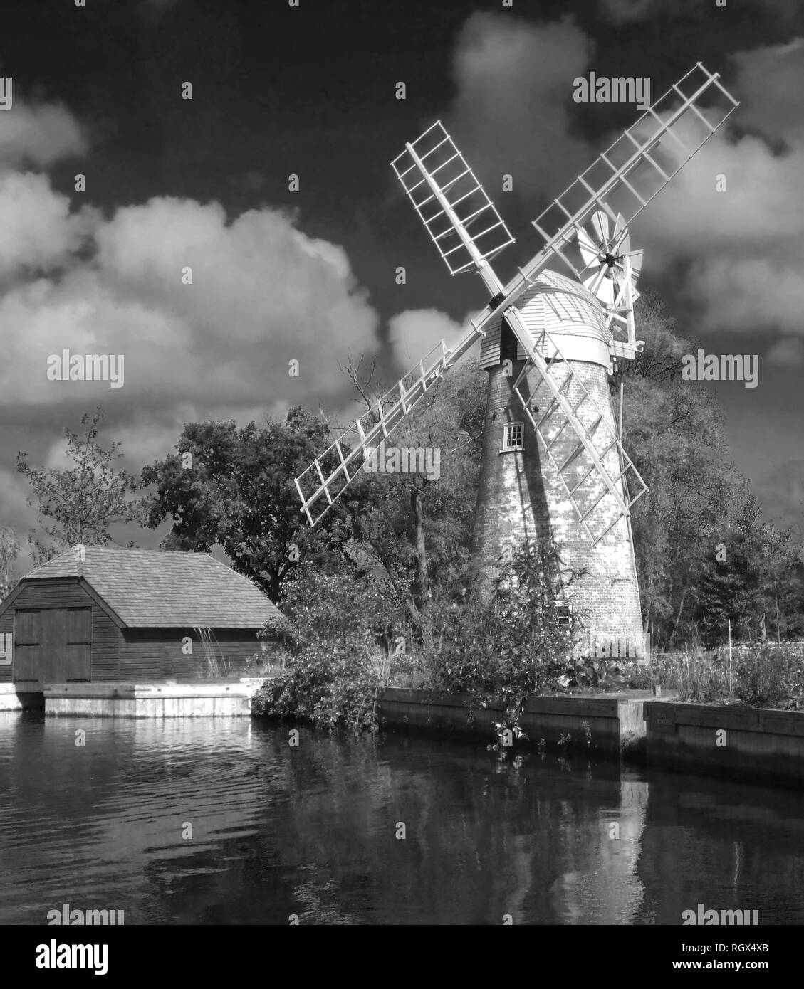 Norfolk Broads pompe éolienne, moulin Banque D'Images