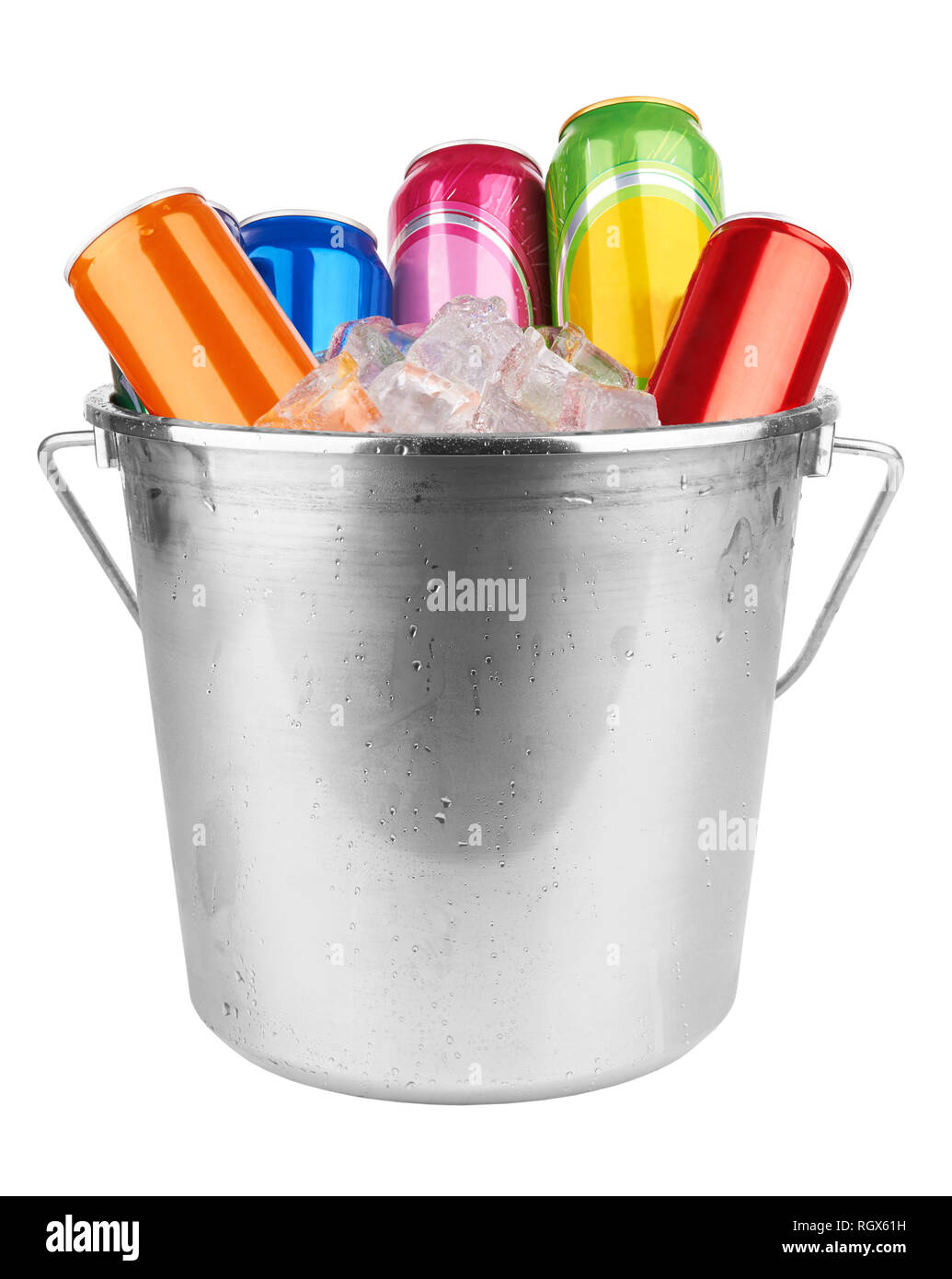 Boissons en conserve dans de l'aluminium métal ice isolé sur fond blanc Banque D'Images