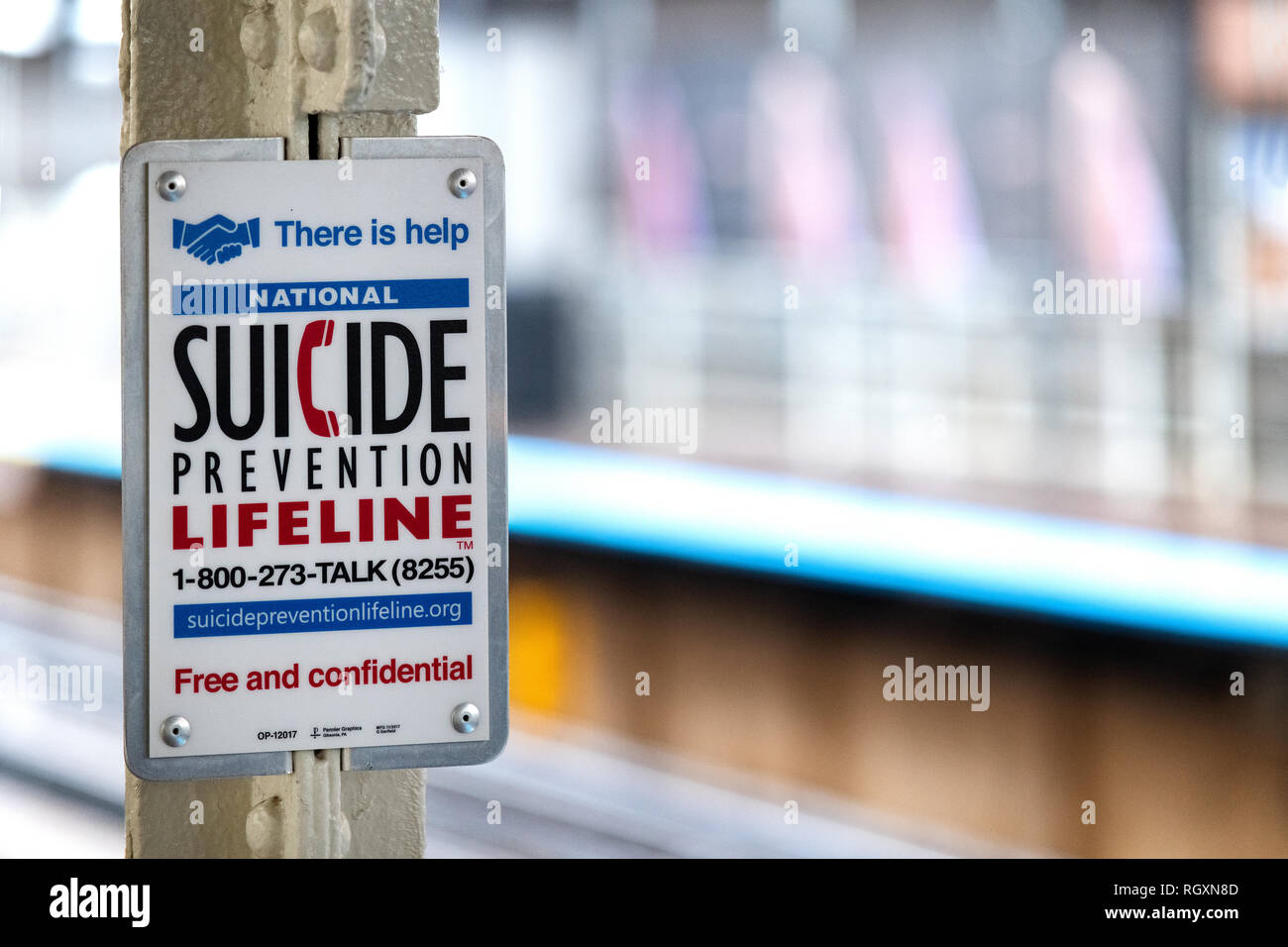 Chicago, Illinois, USA : 10 Octobre 2018 : Journée mondiale de prévention du suicide - PRÉVENTION DU SUICIDE dans le métro. Concept de soins de santé mentale. Ima - Banque D'Images