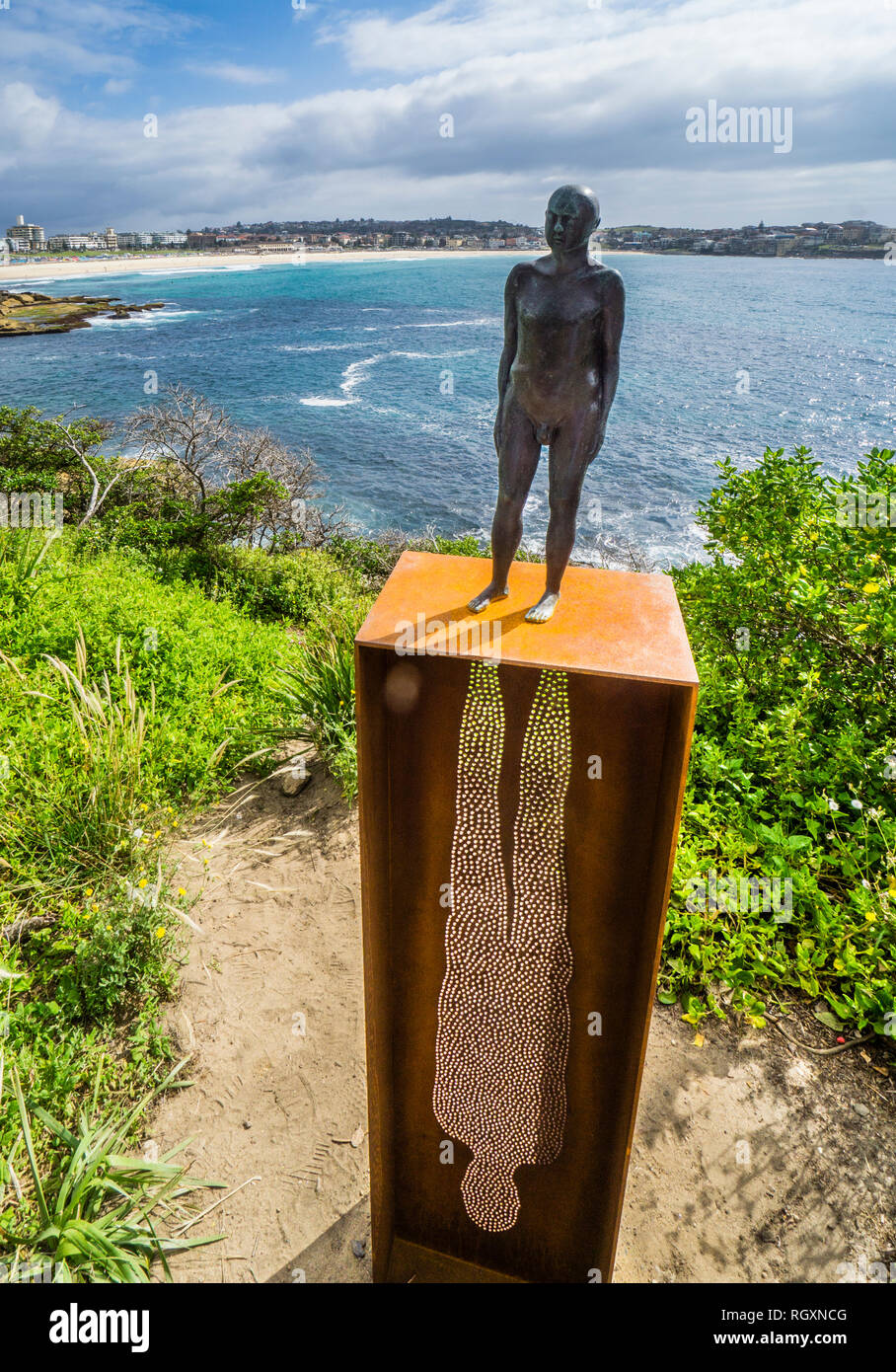 Sculpture de la mer 2018, exposition annuelle sur la promenade côtière entre Bondi et Tamara Beach, Sydney, Nouvelle-Galles du Sud, Australie. Banque D'Images