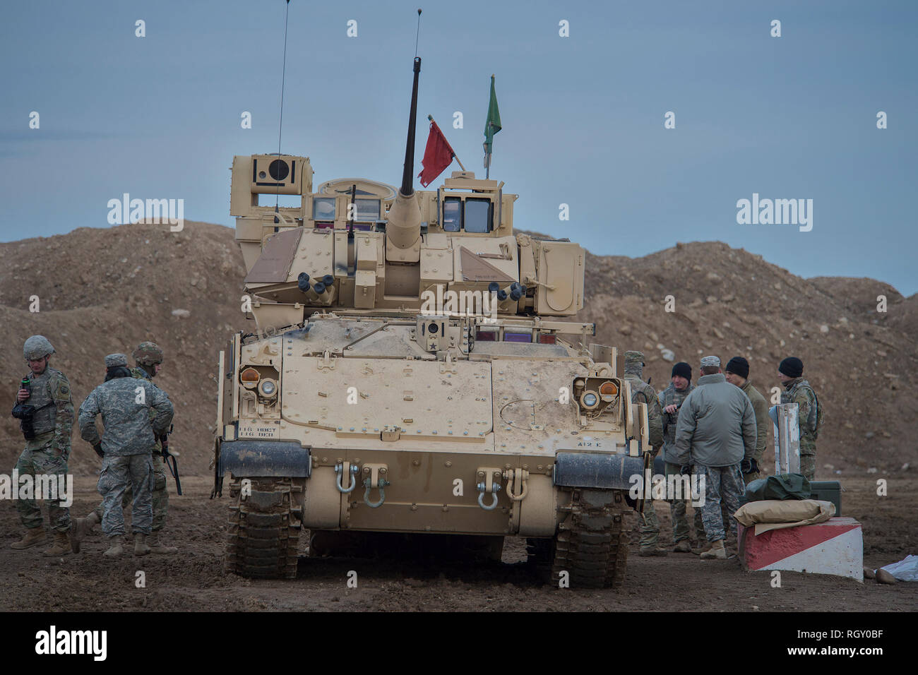 La Garde nationale de l'Armée de l'Idaho se préparer à l'exercice de tir réel avec des véhicules de combat Bradley sur Orchard Centre d'instruction au combat (CTEO) dans l'Idaho. Banque D'Images