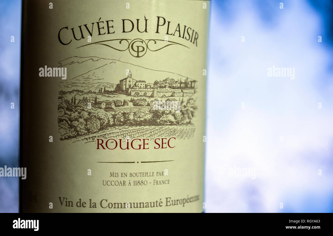 Vin rouge Cuvee Du plaisir rouge sec 11  % 0,75l bouteille, France Banque D'Images