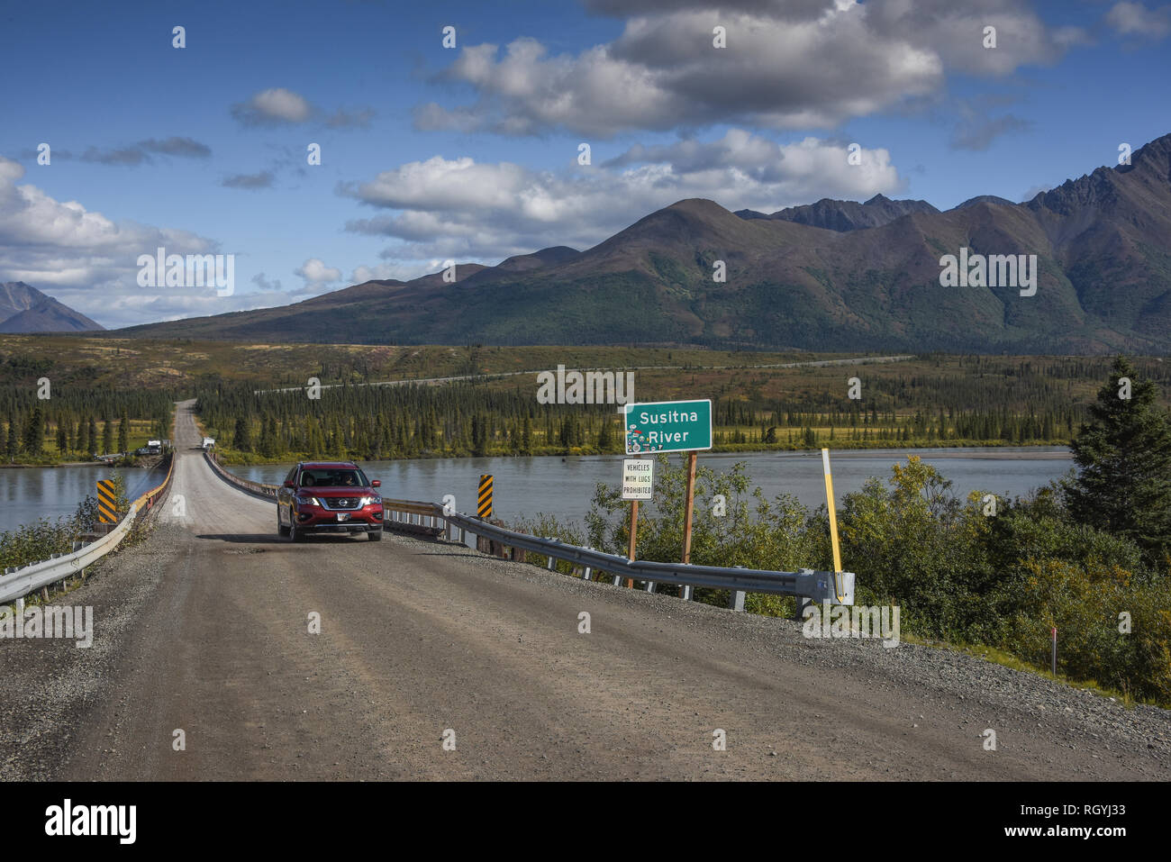 Pont de la rivière Susitna, Autoroute Denali, en Alaska, près de Dunroamin Creek Lodge, Alaska, USA Banque D'Images