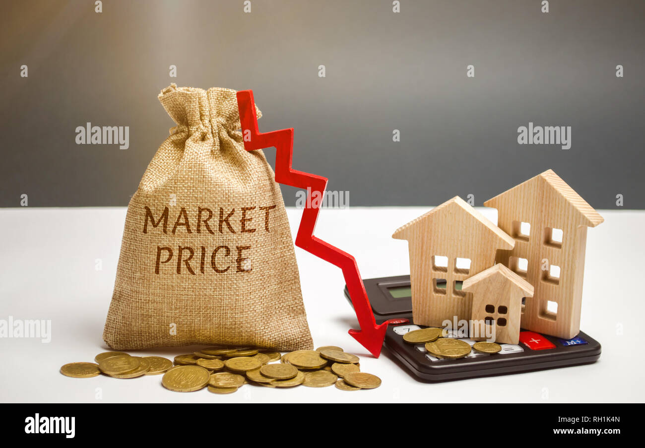 Sac de l'argent avec le mot prix du marché et une flèche vers le ... Sac de l'argent avec le mot prix du marché et une flèche vers le ...