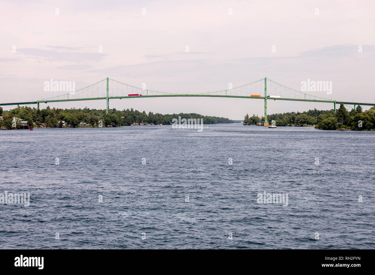 Pont international des Mille-Îles est un pont international (système est une série de cinq ponts) sur le fleuve Saint-Laurent Banque D'Images