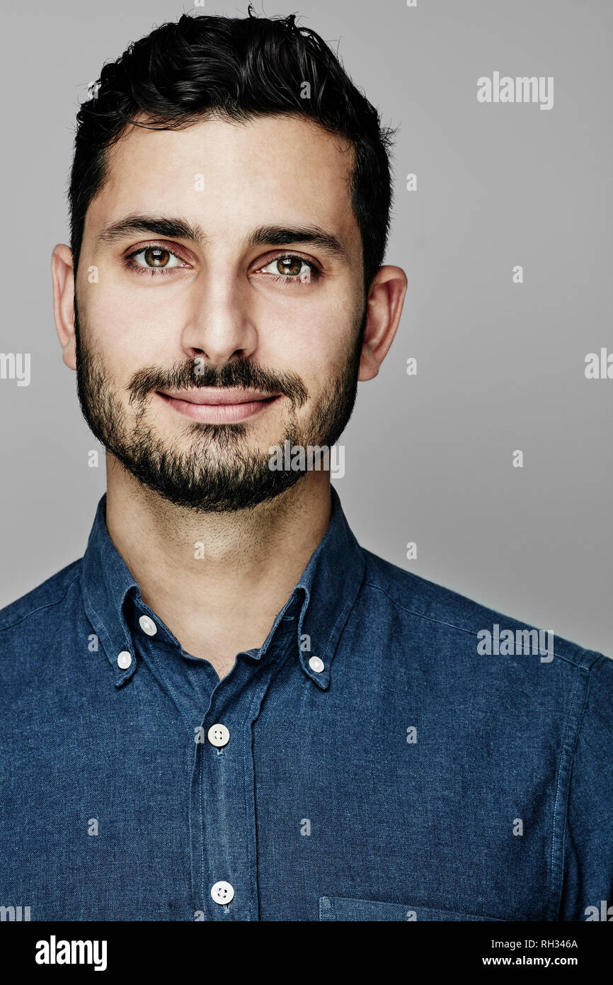 Portrait of smiling man Banque D'Images