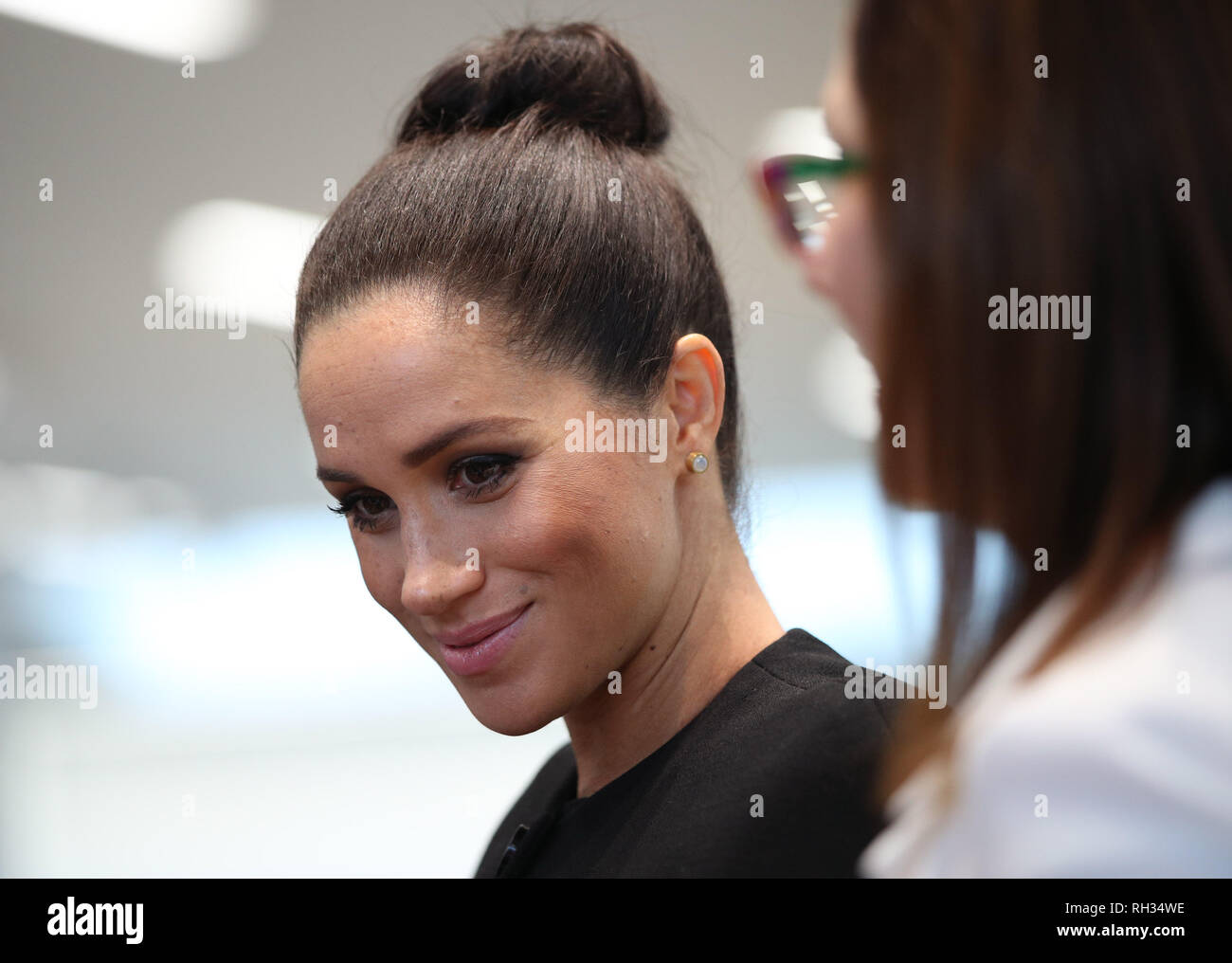 La Duchesse de Sussex au cours d'une visite à l'Association des universités du Commonwealth à l'Université de Londres. Banque D'Images