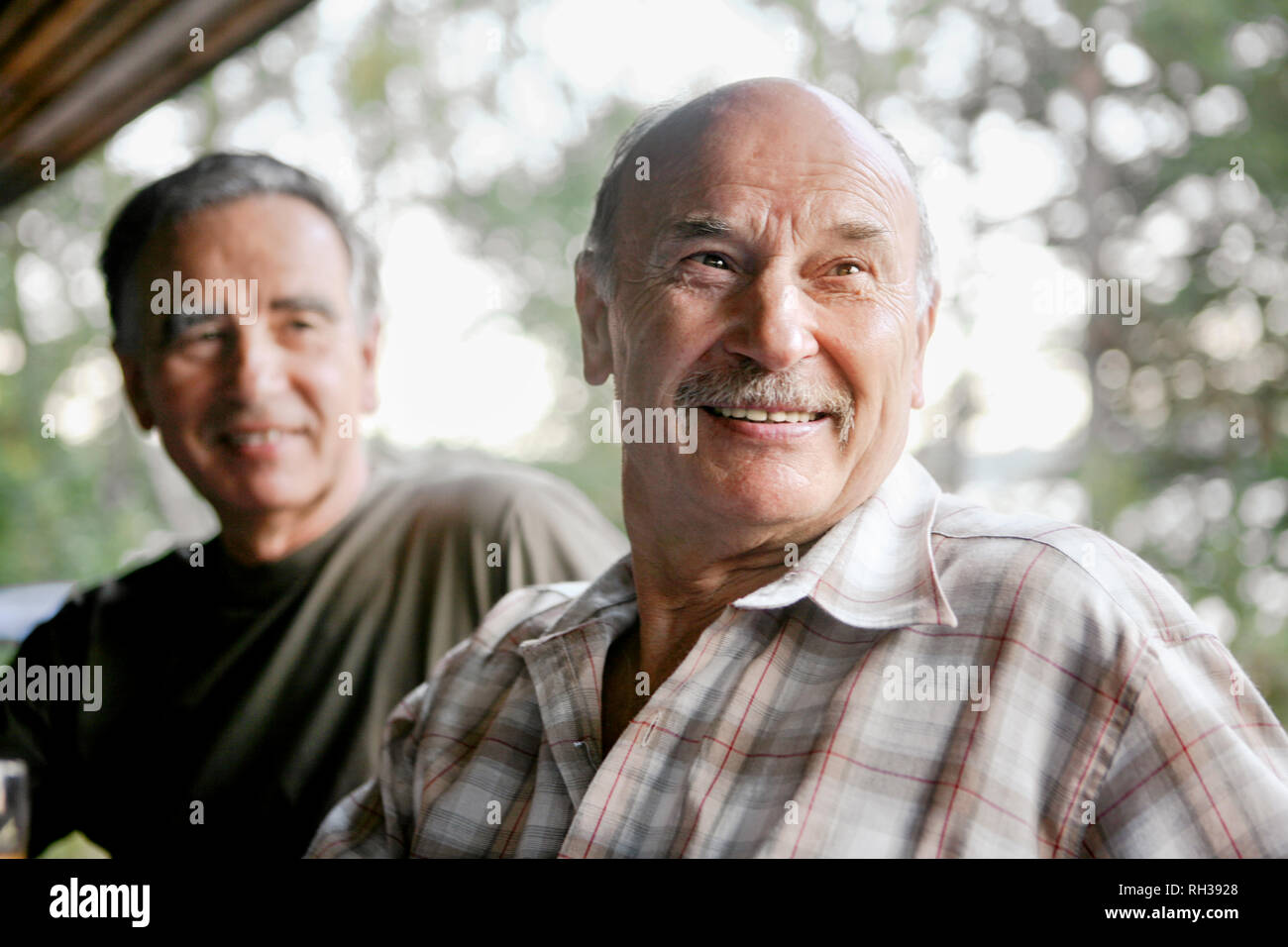 Smiling young men Banque D'Images