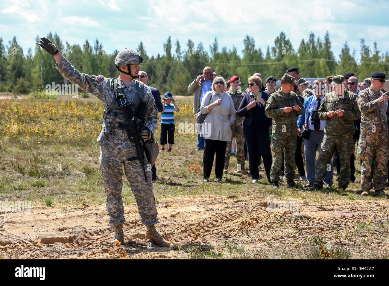 Formation militaire internationale grève 2017 'Saber', Adazi, Lettonie, du 3 au 15 juin 2017. L'Europe de l'armée américaine a conduit à l'exercice militaire annuel International Banque D'Images