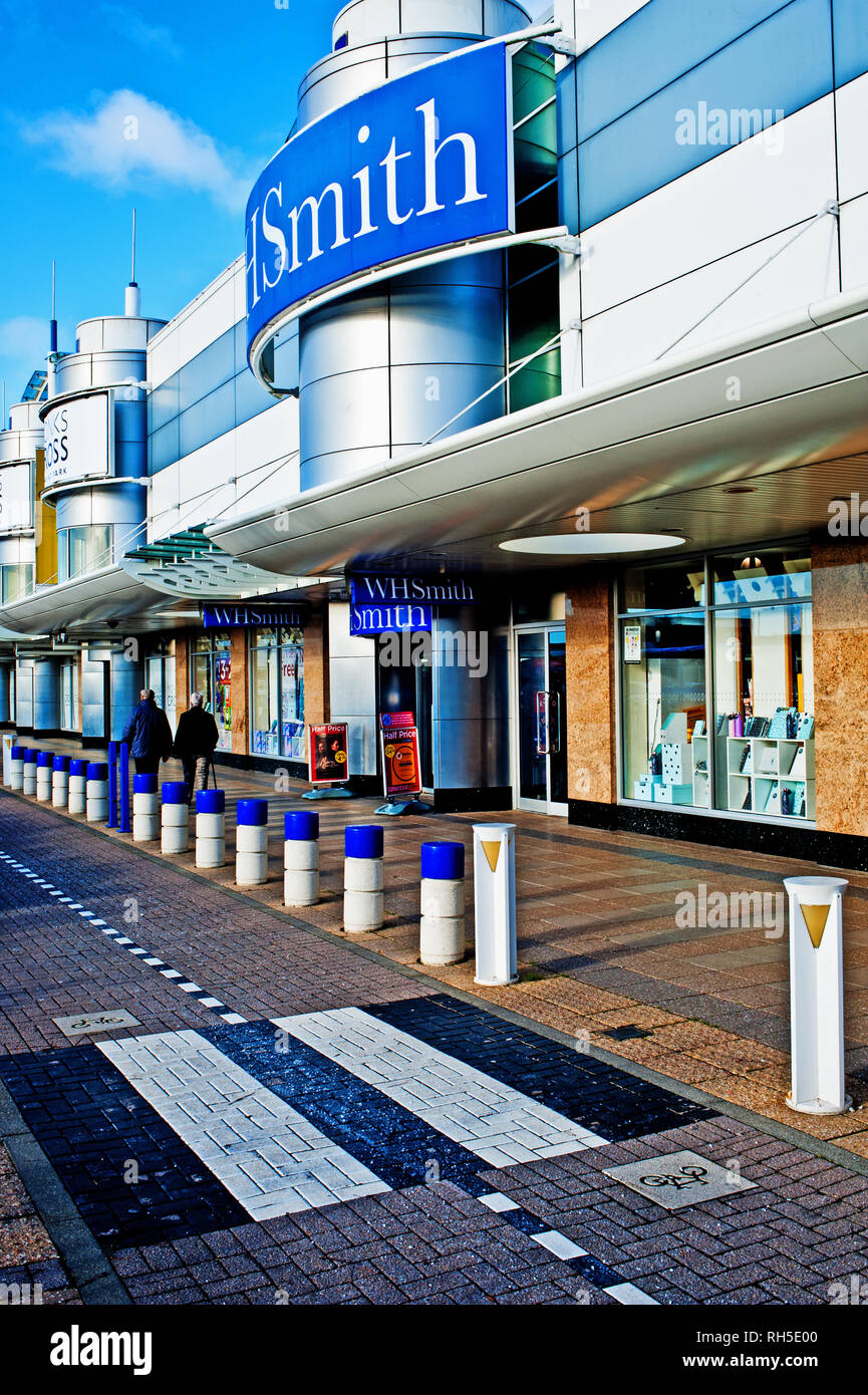 WH Smiths, Monks Cross Shopping Centre, York, Angleterre Banque D'Images