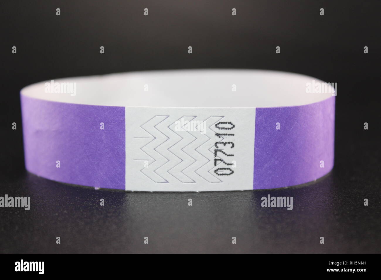 Bracelets D'Admission GA Event Solutions - Lot De 1000 En Tyvek Violet - Numérotés Et Inviolables