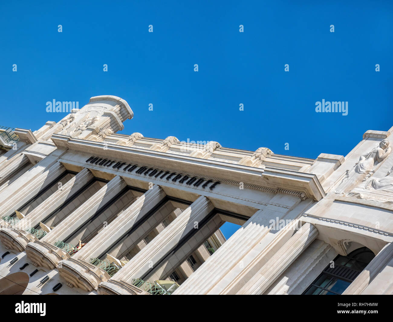 NICE, FRANCE - 29 MAI 2018 : vue extérieure de l'hôtel Hyatt Regency Palais de la Méditerranée Banque D'Images