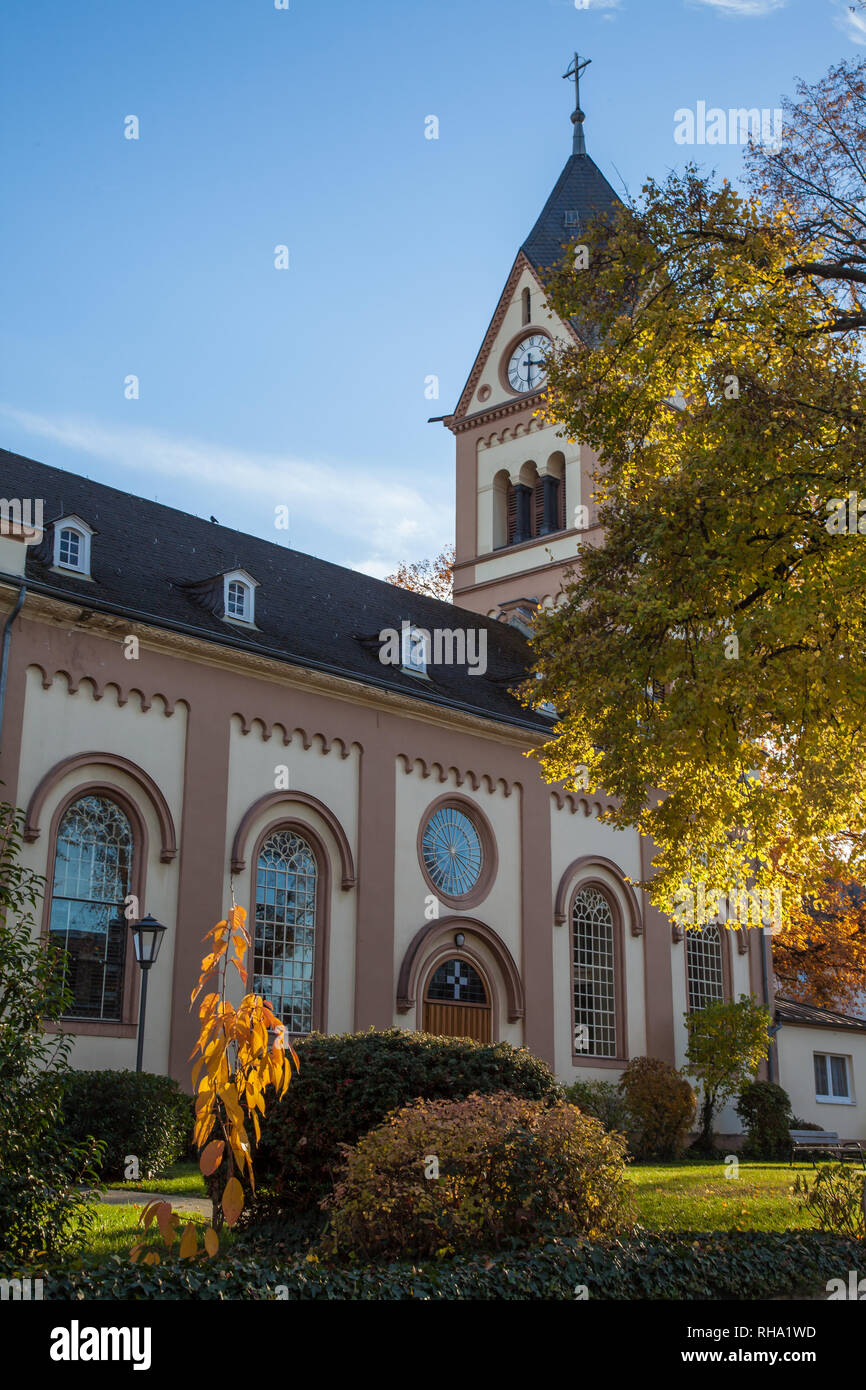 Voir à l'église protestante de Heddesdorf Neuwied Banque D'Images