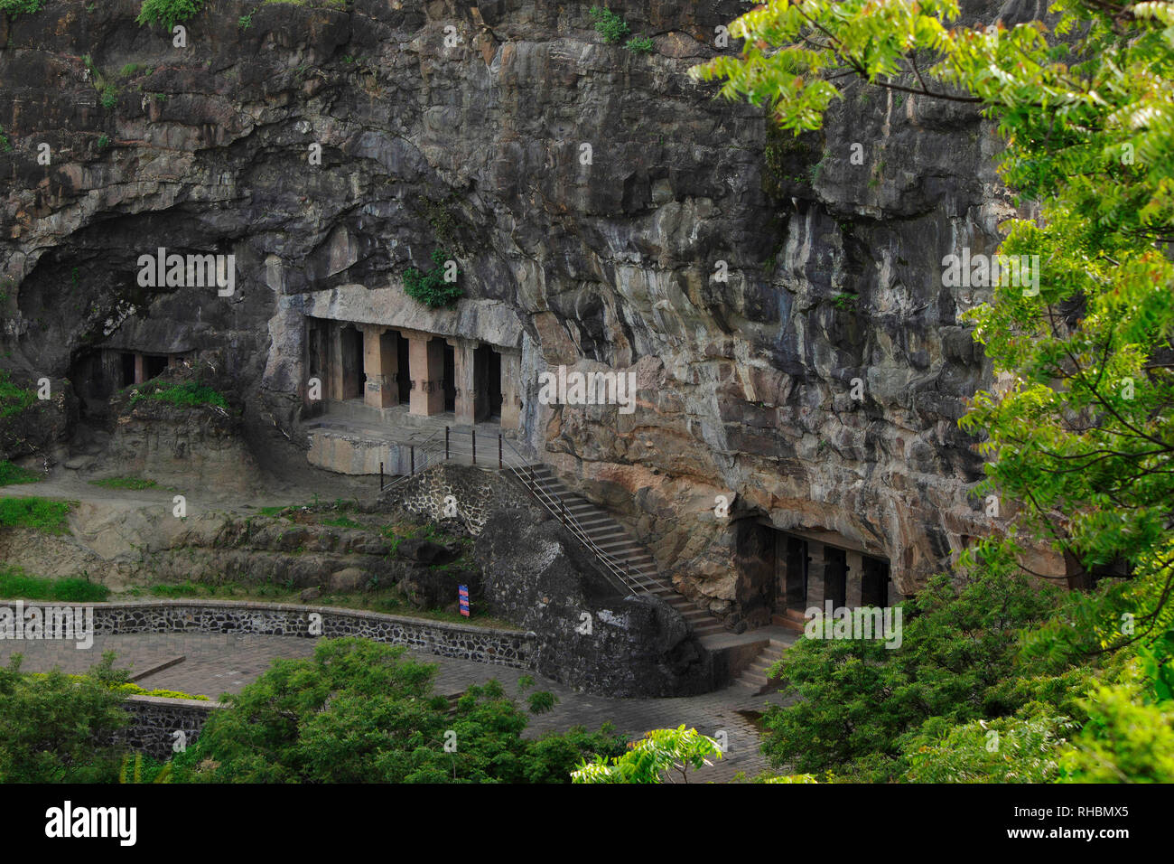 Façade de caves 5 , 6, 7, Aurangabad grottes, Groupe oriental, Aurangabad, Maharashtra, Inde Banque D'Images