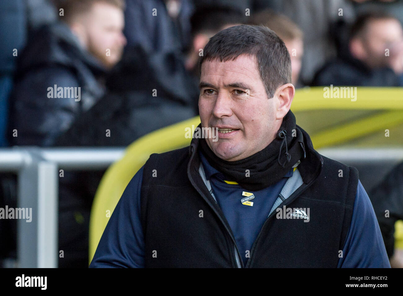 Burton upon Trent, Royaume-Uni. 2 février 2019. Nigel Clough manager de Burton Albion au cours de l'EFL Sky Bet League 1 match entre Burton Albion et Oxford United au stade de Pirelli, Burton upon Trent, Angleterre le 2 février 2019. Photo par Matthieu Buchan. Usage éditorial uniquement, licence requise pour un usage commercial. Aucune utilisation de pari, de jeux ou d'un seul club/ligue/dvd publications. Credit : UK Sports Photos Ltd/Alamy Live News Banque D'Images