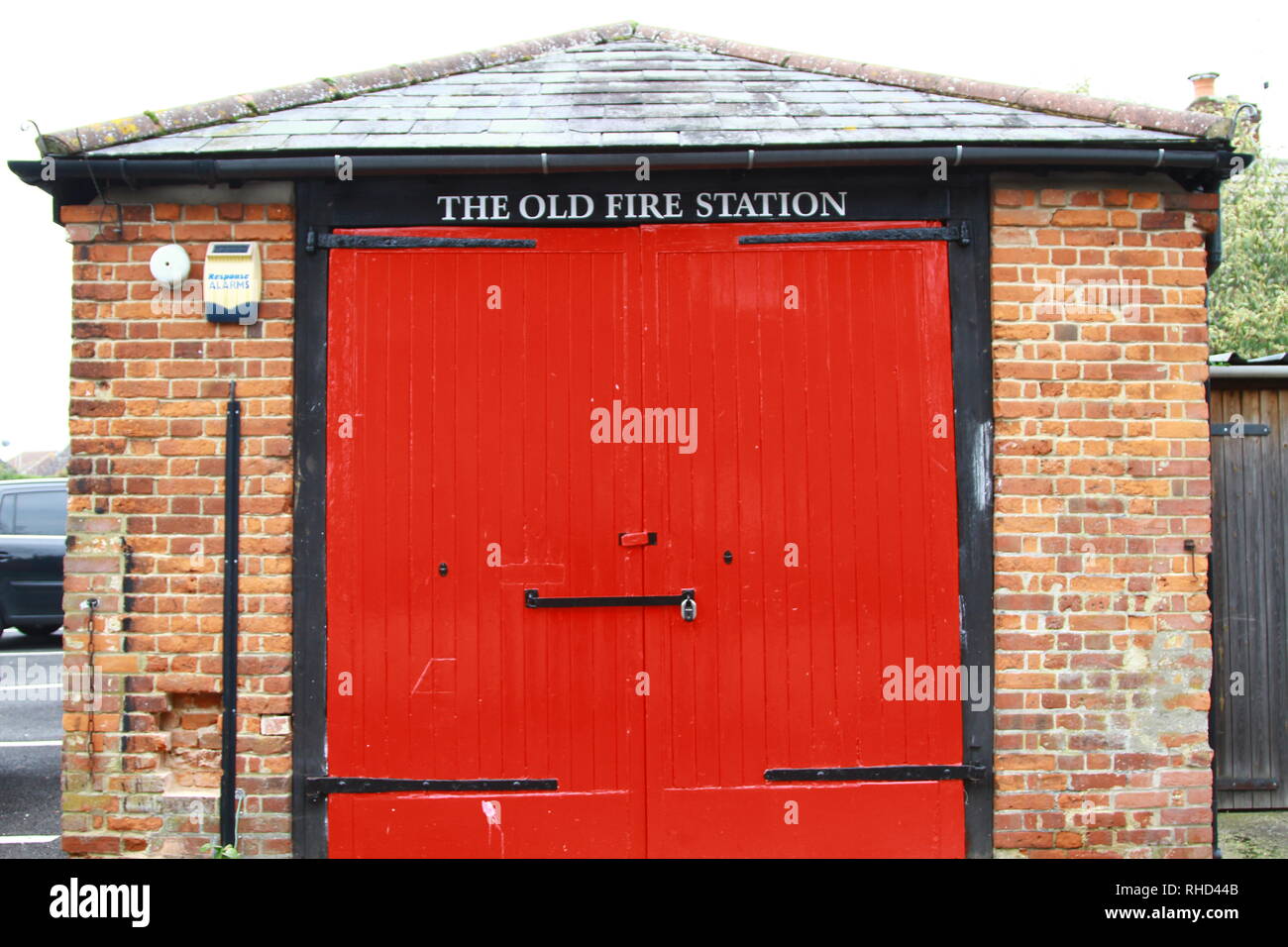 L'ancienne caserne à Coggleshall, Essex, Angleterre. Postes d'incendie. L'équipement de lutte contre les incendies. Banque D'Images