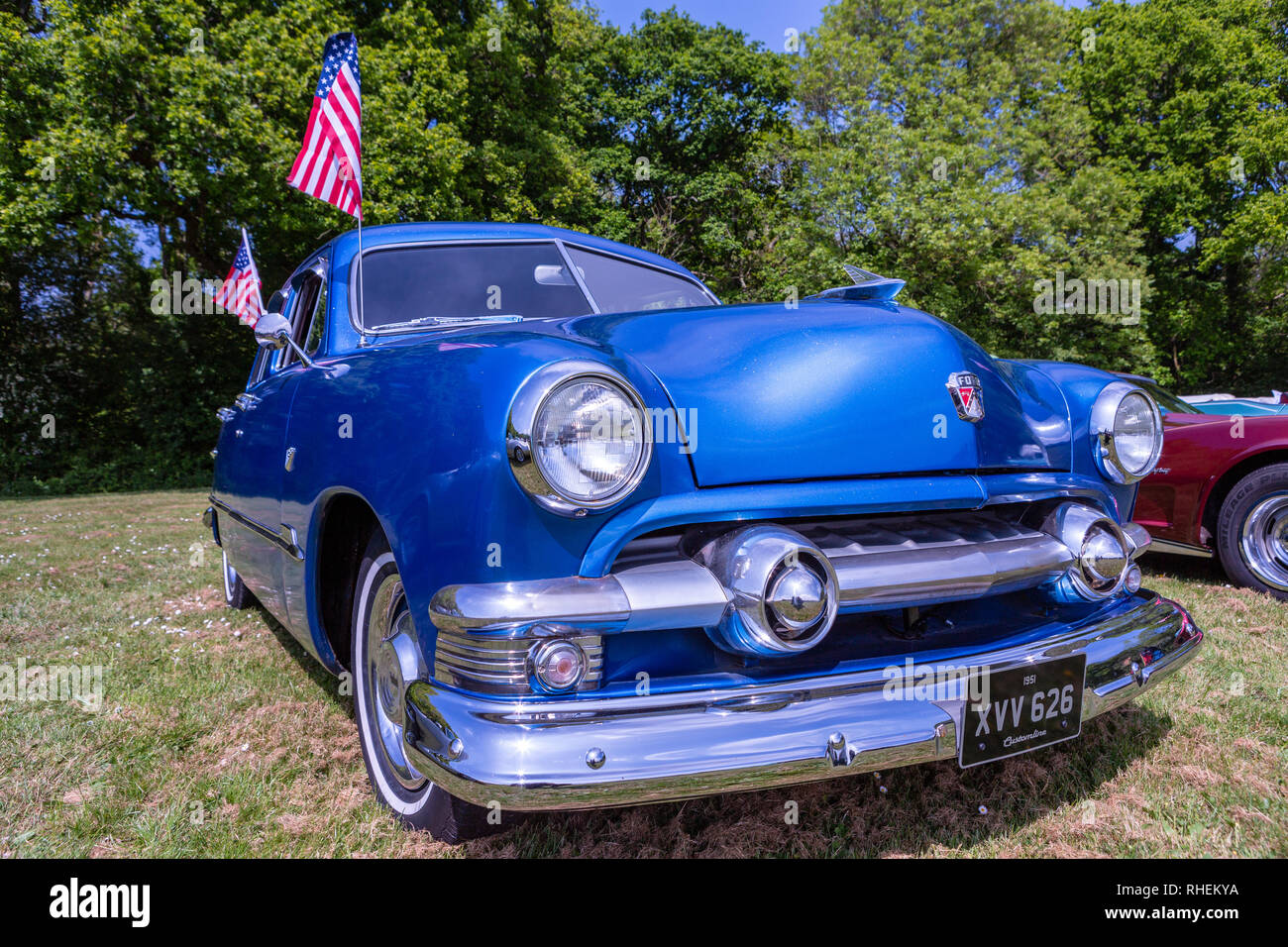 1951 Ford Customline au fer à vapeur de l'île de Wight Banque D'Images