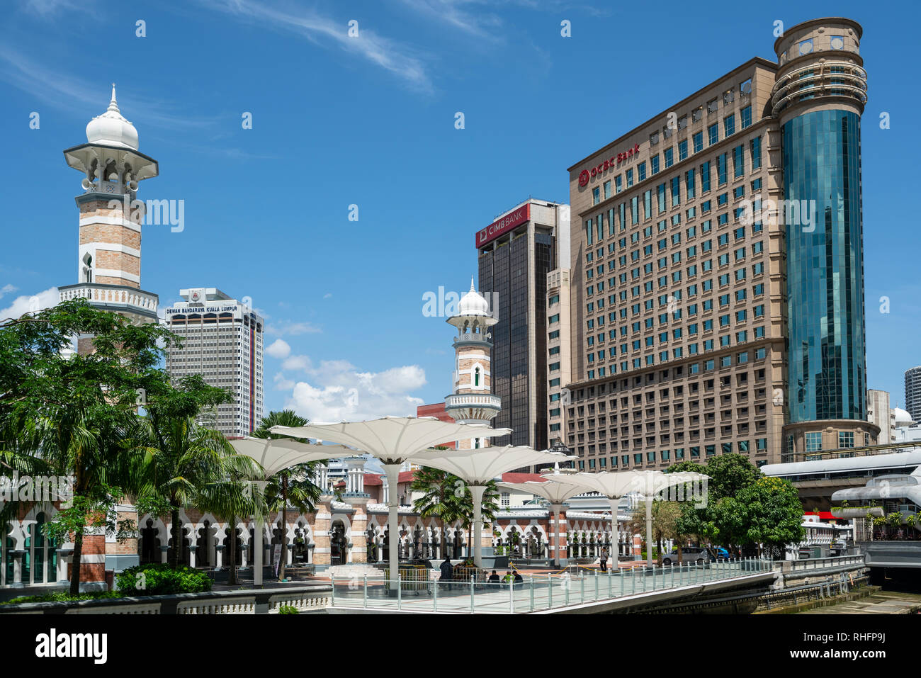 Une vue de la mosquée Masjid Jamek Kuala Lumpur, Malaisie Banque D'Images